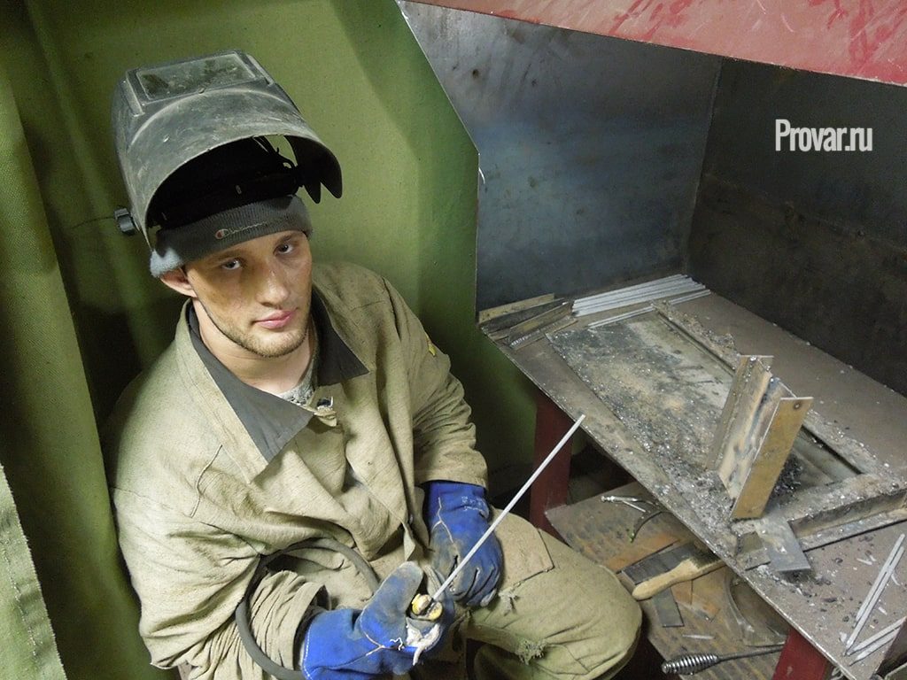 сварщик борец